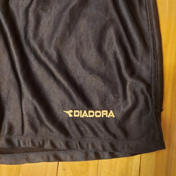 Diadora Mens Shorts Midnight Blue size L - Picture 2 of 6